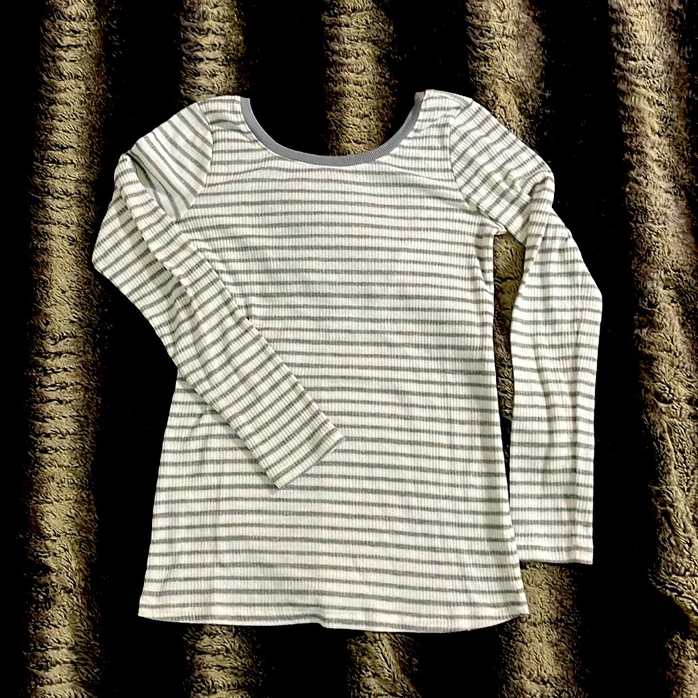 Splendid White & Gray Striped Long Sleeve Low Back Top Tee Shirt